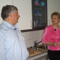 Walter Wallott und Julia E.-M. Behrens im Gespräch.